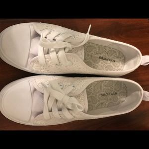 Lace Sneakers